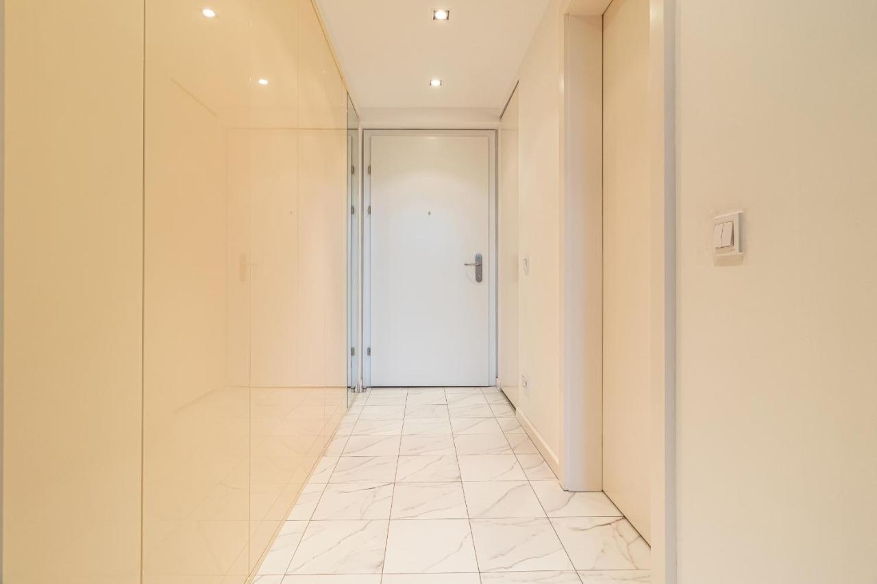Luxury With Danube River View Bratislava Exterior photo